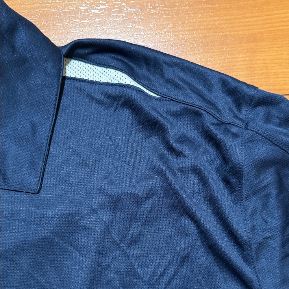 Men's Navy Blue Polo Shirt performance TeP - Picture 6 of 9